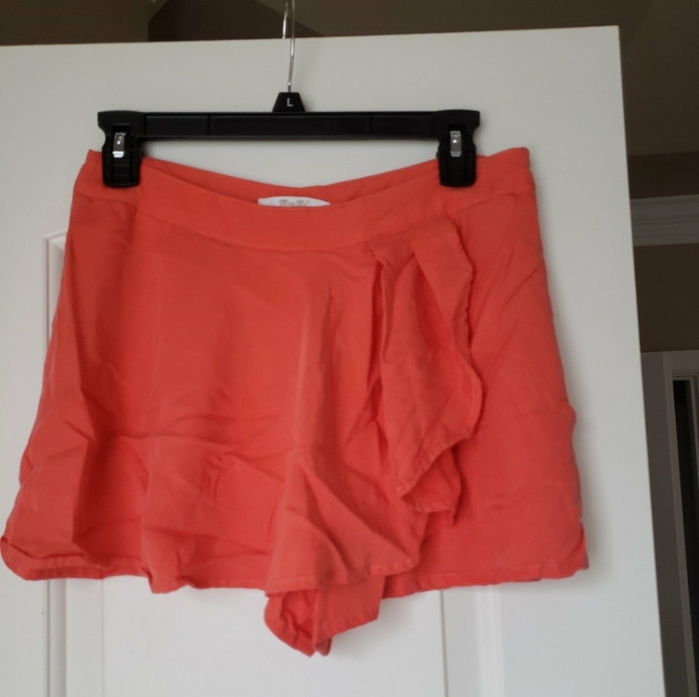 Miss Me coral pink skort